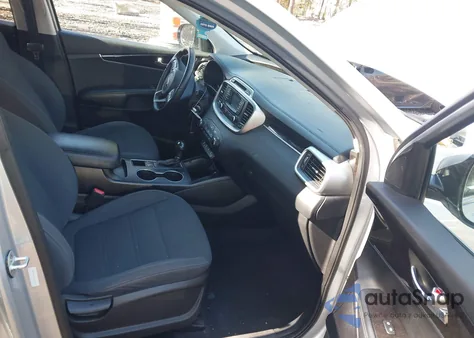 2016 Kia Sorento 2.4L Lx из США, поврежденный, VIN 5XYPG4A34GG170215